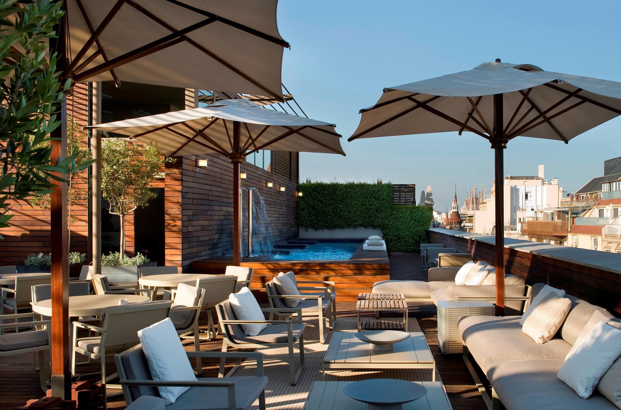 Hotel Omm Rooftop Pool